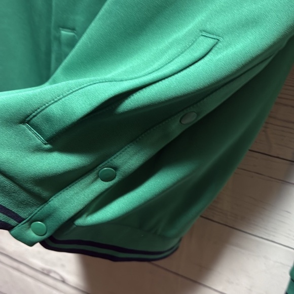 Nike sweatshirt - Picture 3 of 5